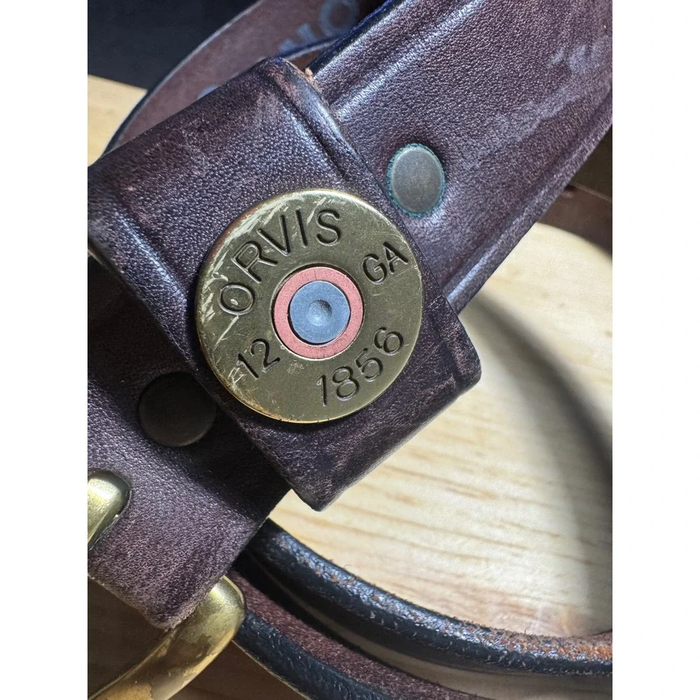 Orvis Mens 42  Leather Shotgun Shell Belt Solid Brass Made in USA 9K39 preloved